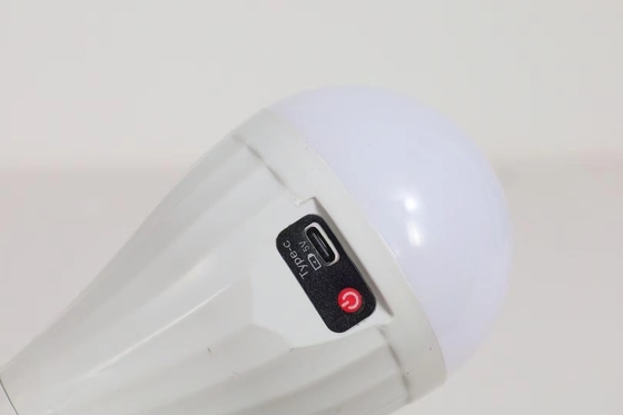 2 E27/B22 ampoule LED rechargeable d'urgence pour solutions d'éclairage à économie d'énergie