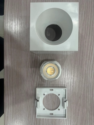 Durée de vie heures 30000 6W Carré Anti-éblouissement Plafond lumineux COB projecteurs pour LED Downlight