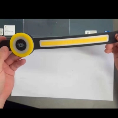 Lumière de travail à LED Feuilleuse multifonction rechargeable pour l'éclairage et la conception de circuits