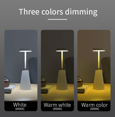 Lampe de table intelligente à charge tactile ABS métallique avec atténuation et éclairage atmosphérique