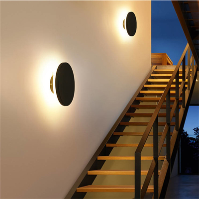 90lm/w Lampe Efficacité lumineuse Lampe de plafond LED moderne pour couloir d'escalier