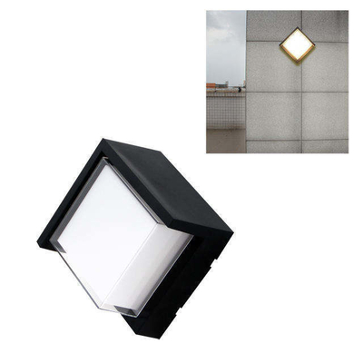 Lampes murales extérieures à cloisons en plastique IP65 pour l'éclairage extérieur