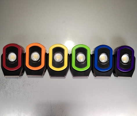 Lampe de poche à LED pour le travail dans l'atelier d'entrepôt Inspection et maintenance des voitures