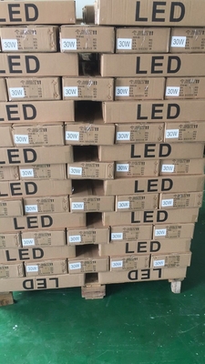 30w/40w/60w éclairage de rue solaire LED avec IP65 et -20 60C température de fonctionnement