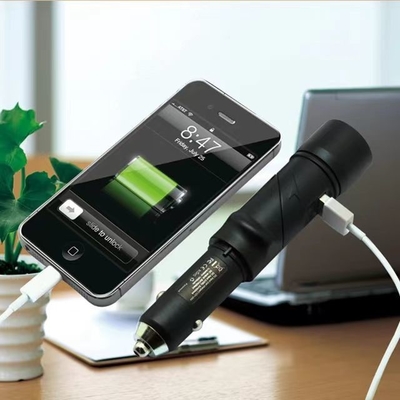 Banque d'alimentation à marteau de sécurité avec chargeur de voiture de téléphone cellulaire USB de 5,0V/2,4A et source lumineuse LED