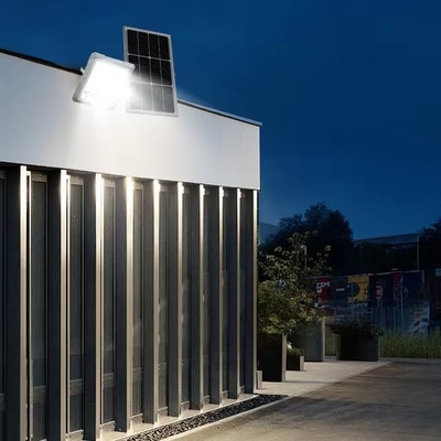 15000 heures de travail Temps de travail haute puissance lampe solaire blanche froide pour le jardin de l'entrepôt du stade