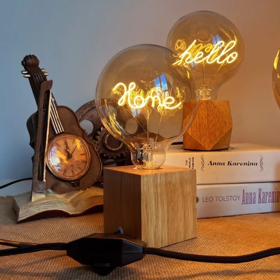 Lampe à incandescence à LED à faible intensité de 4 W de la série G80/95 avec 30000 heures de travail et 220-240 V de tension