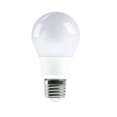Énergie CA E27 Lumière de nuit LED du crépuscule à l'aube avec gamme de capteurs IR 850-1100nm
