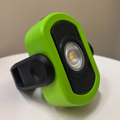 Compact sans fil rechargeable poche crochet LED lumière de travail pour la température de travail C 38