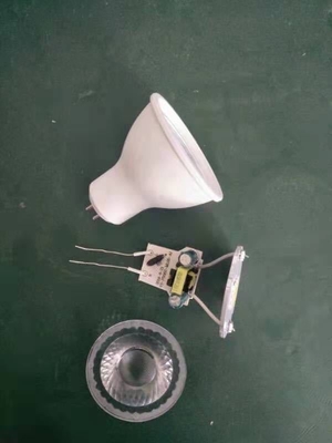 Lampes Flux lumineux lm 550 MR16 Led Spot Light 15/36/60/120D Angle du faisceau 15000 Durée de vie