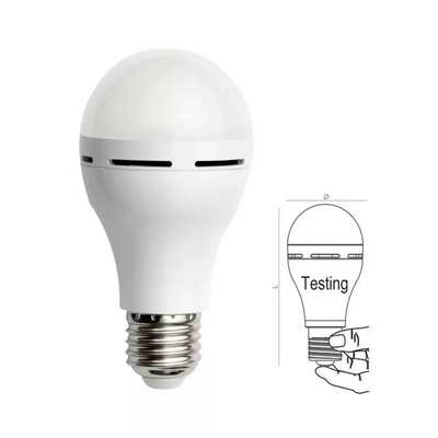 7W/10W LED ampoules rechargeables d'urgence E27/B22 avec support de luminosité réglable