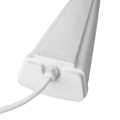 Durée de vie de 30000 heures LED Batten Light avec capteur à micro-ondes 9W/18W/27W/36W/45W IP20