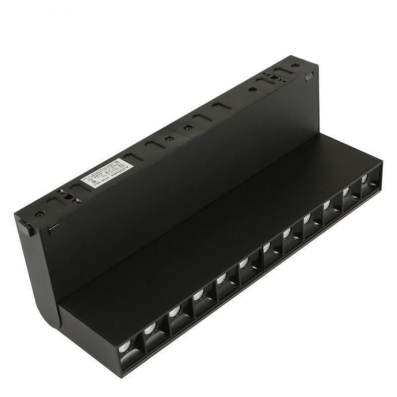 Lumière de grille LED COB avec flux lumineux de 960lm et fonction magnétique