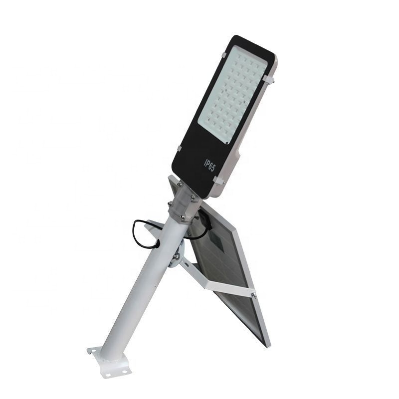 CRI Ra 85 SMD Solar Rechargeable LED Flood Light pour l'éclairage extérieur de longue durée d'urgence