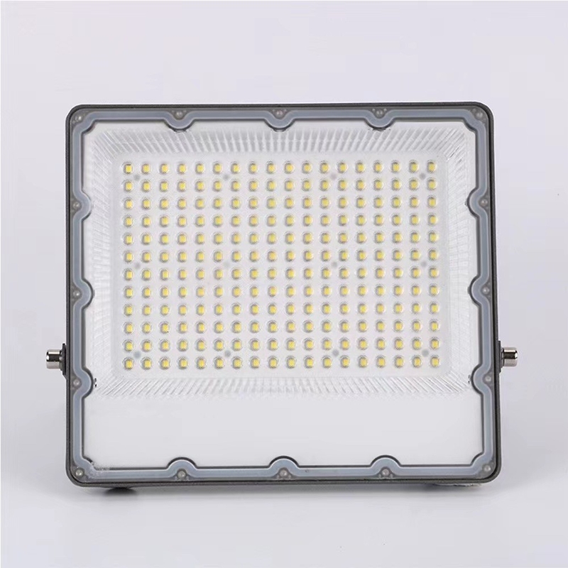 15000 heures de travail Temps de travail haute puissance lampe solaire blanche froide pour le jardin de l'entrepôt du stade