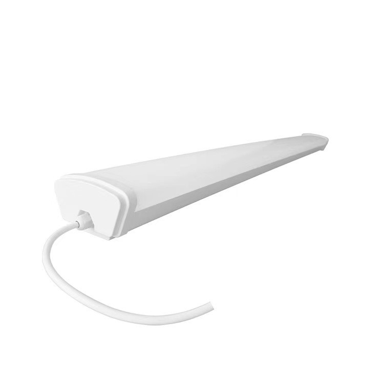 Durée de vie de 30000 heures LED Batten Light avec capteur à micro-ondes 9W/18W/27W/36W/45W IP20